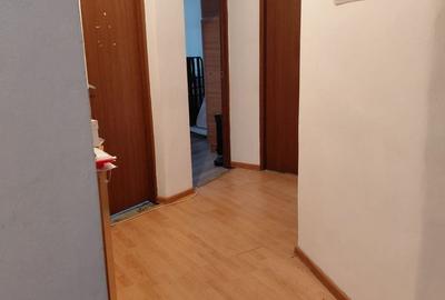 Apartament cu 3 camere decomandat în Unirii Centru