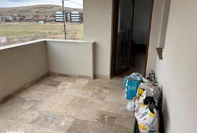 Casă cu 4 camere cu Teren 350 Mp în Apahida