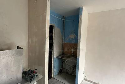 Garsonieră în Podu Roș - 2