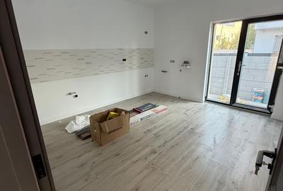 Casă cu 4 camere cu Teren 700 Mp în Central