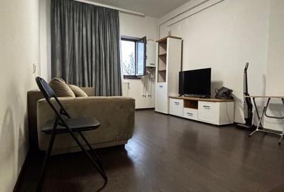 Apartament cu 2 camere semidecomandat în Bucium