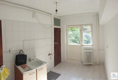 Apartament cu 2 camere decomandat în Crângași - 5