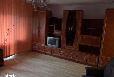 Apartament cu 3 camere decomandat în Central - 2