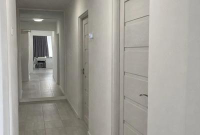 Apartament cu 3 camere semidecomandat în Ultracentral - 2