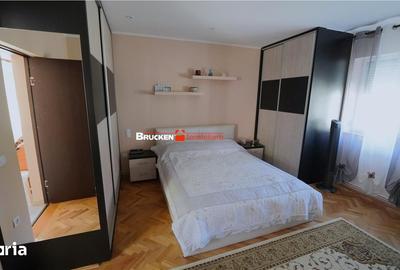 Casă cu 4 camere cu Teren 1737 Mp în Cărpinet - 7
