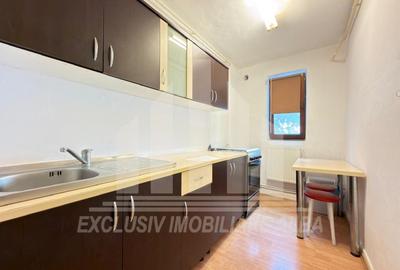 Apartament cu 2 camere semidecomandat în Cetate - 2