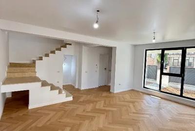 Casă cu 7 camere cu Teren 541 Mp în Nord - 2