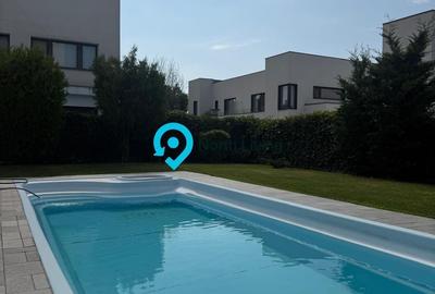 Casă cu 6 camere cu Teren 460 Mp în Central