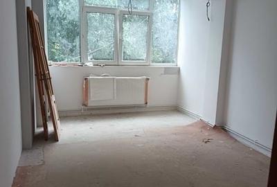 Apartament cu 3 camere în Țiglina 2