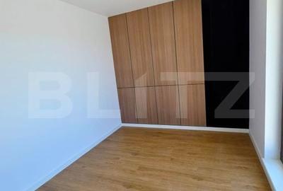 Apartament cu 3 camere semidecomandat în Central - 4
