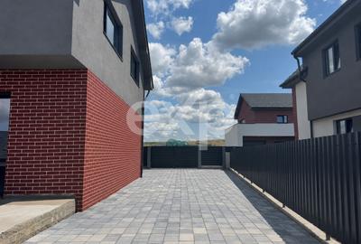 Casă individuală cu 4 camere cu Teren 400 Mp în Jucu de Mijloc - 2