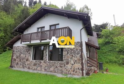 Casă individuală cu 8 camere cu Canalizare în Vadu Moților - 3