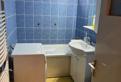 Apartament cu 2 camere decomandat în Cedonia