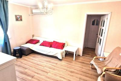 Apartament cu 2 camere semidecomandat, mobilat în Central