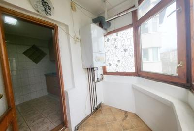 Apartament cu 2 camere decomandat în Banca Națională - 3