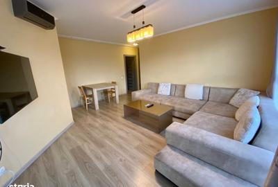 Apartament cu 3 camere semidecomandat în Central
