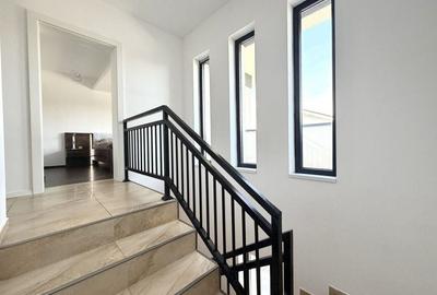 Casă cu 4 camere în Sânandrei - 3