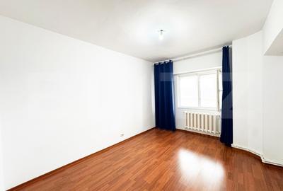 Penthouse cu 4 camere decomandat, mobilat în Cug - 3