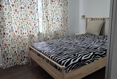 Apartament cu 3 camere decomandat în Micro 4