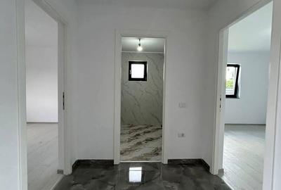 Casă cu 4 camere cu Teren 700 Mp în Central - 12