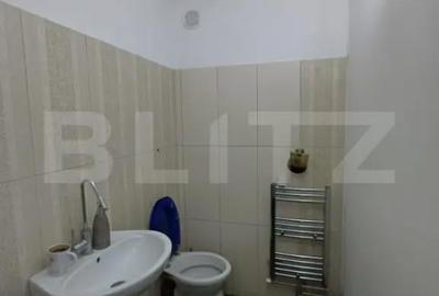 Spațiu comercial, de 70 mp, în Central - 2