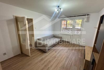 Apartament cu 2 camere semidecomandat în Cornișa