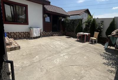 Casă cu 3 camere cu Teren 180 Mp în Central