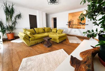 Apartament cu 4 camere decomandat în Între Lacuri
