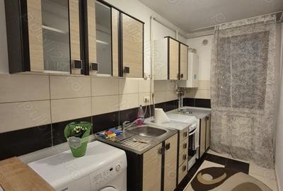 Garsonieră decomandată în Central - 2