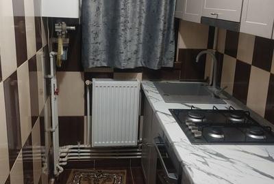 Apartament cu 2 camere decomandat în Exterior Vest