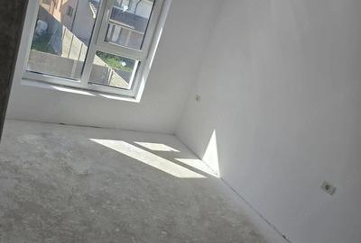 Casă cu 4 camere cu Teren 256 Mp în Moșnița Nouă - 4