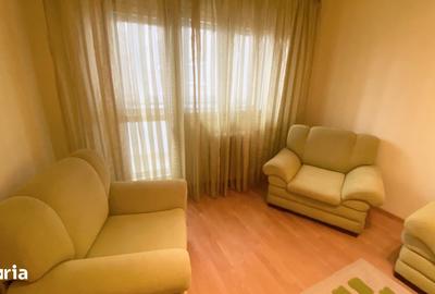 Apartament cu 2 camere decomandat în Titan