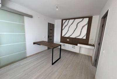 Apartament cu 2 camere semidecomandat, mobilat în Filiași
