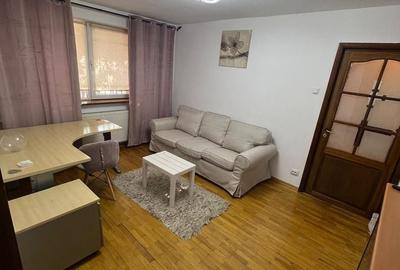 Apartament cu 2 camere semidecomandat, mobilat în Drumul Taberei