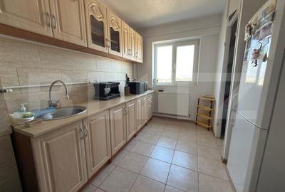 Apartament cu 2 camere decomandat, mobilat în Republicii
