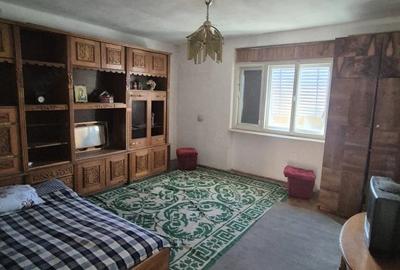 Casă cu 5 camere cu Teren 180 Mp în Central - 5