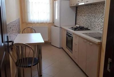 Garsonieră decomandată în 13 Septembrie