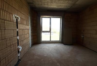 Duplex cu 5 camere cu Canalizare în Iris - 7