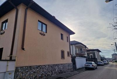 Casă cu 3 camere în Central