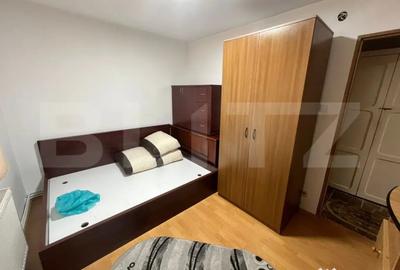 Apartament cu 2 camere semidecomandat în Micro 6 - 1