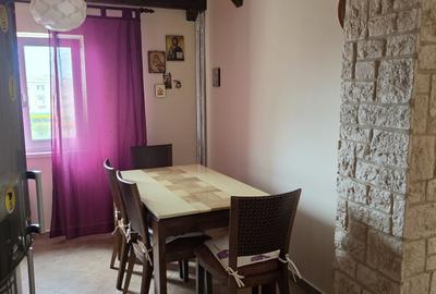 Apartament cu 2 camere semidecomandat în Central - 3
