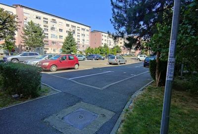 Apartament cu 3 camere decomandat în Păulești - 1