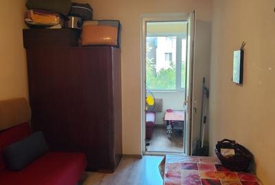 Apartament cu 2 camere decomandat în Radu Negru - 3