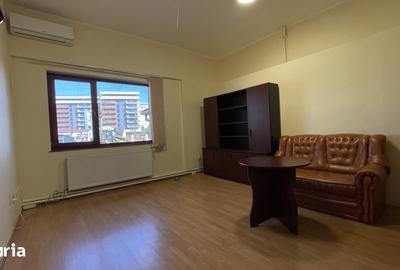 Spațiu comercial, de 19.2 mp, în Iosia