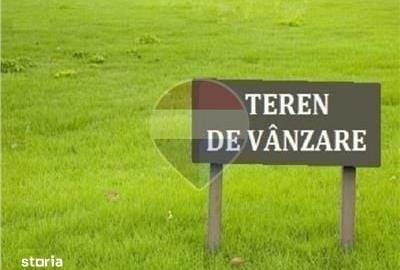 Teren de 2900 mp, în Central