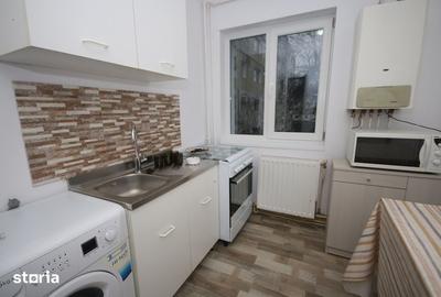 Apartament cu 2 camere decomandat în Tache - 8