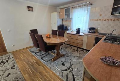 Casă individuală cu 5 camere cu Garaj în Dărmănești - 14