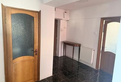 Apartament cu 3 camere decomandat în Albești - 7