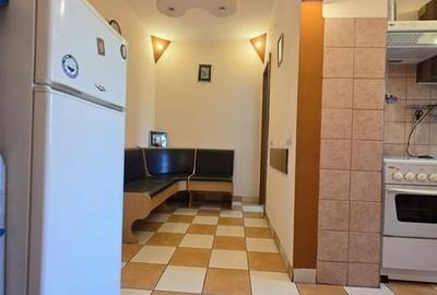 Apartament cu 2 camere decomandat în Centrul Istoric