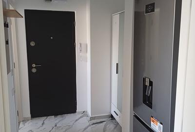 Garsonieră decomandată în Gorjului